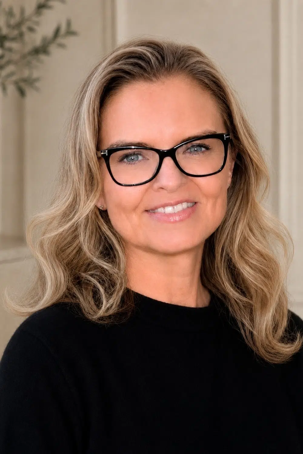 Laura Enston
